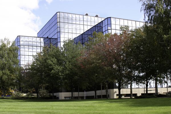 Commercial Lawn Service in Saint Charles